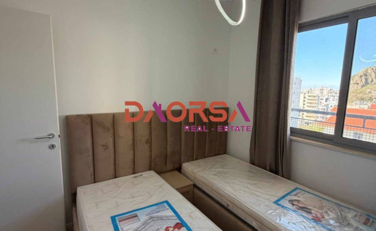Apartamento à venda 2+1 com vista para o mar