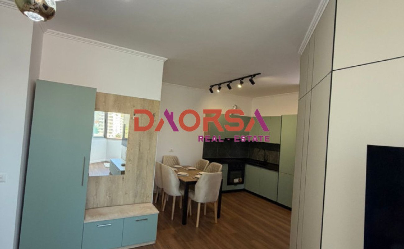 Apartamento à venda 2+1 com vista para o mar
