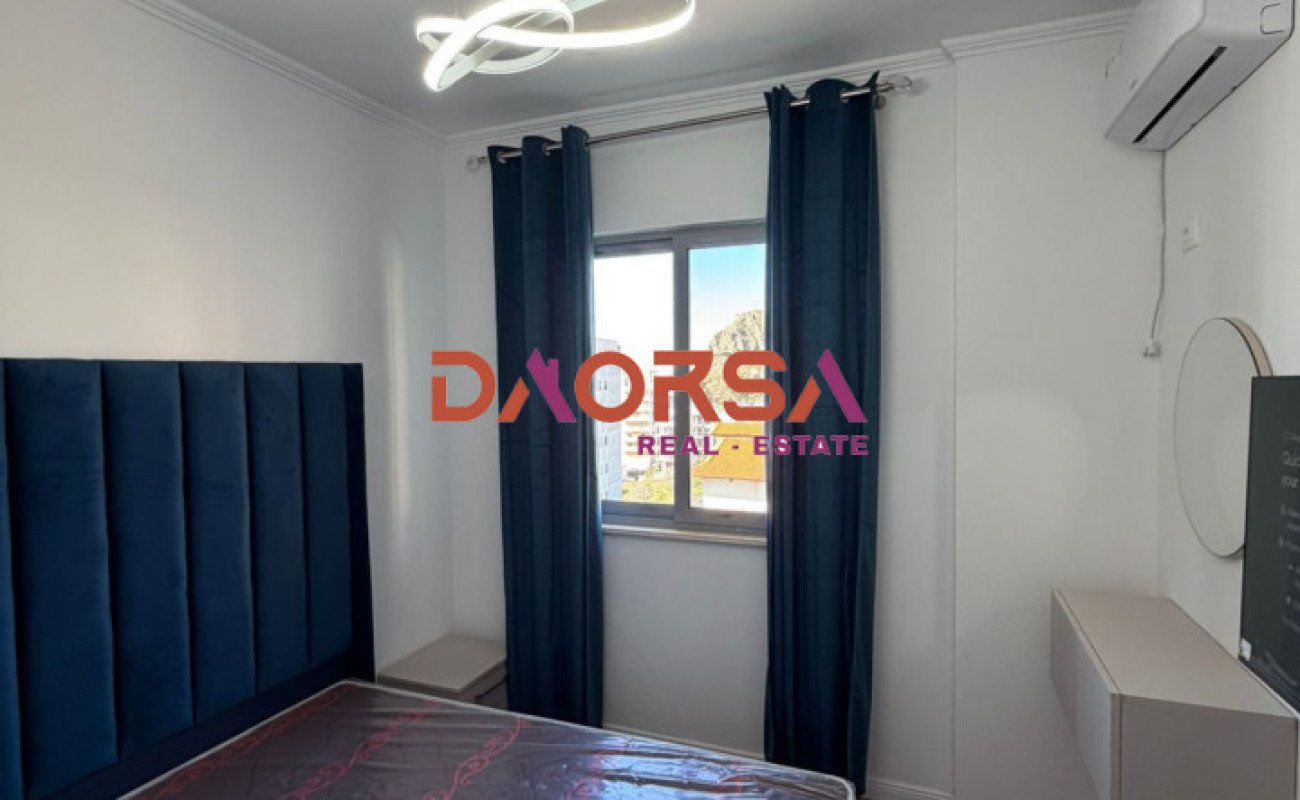 Apartamento à venda 2+1 com vista para o mar