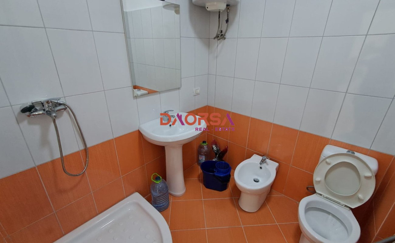 Shitet apartament 1+1 – Zona e ujësjellësit Durrës (#{i+2})