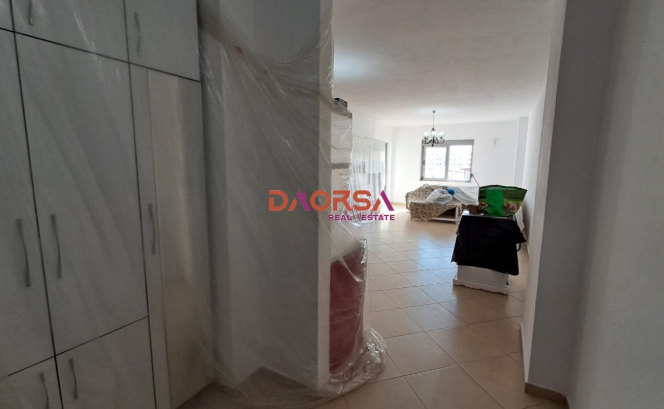 Apartamento en venta 1+1 – Zona de abastecimiento de agua Durrës