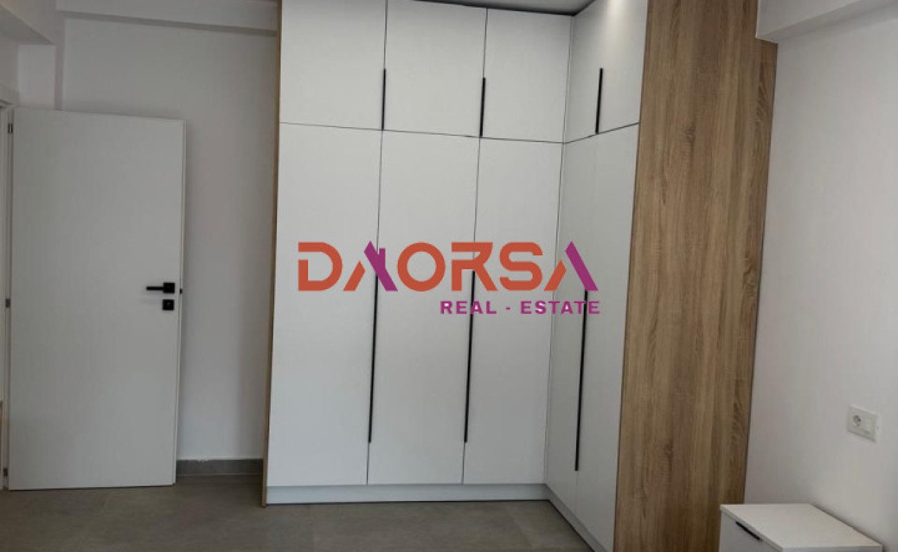 Appartamento in vendita a Durrës vicino al giardino sotir