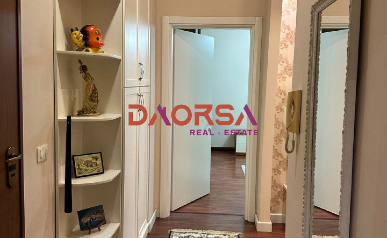 Appartement 2+1 à louer au centre de Durrës