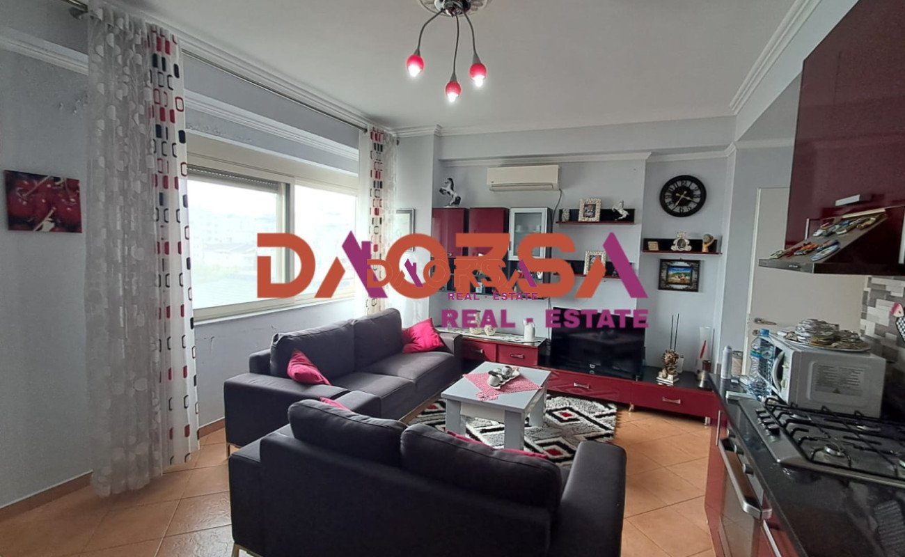 Shitet apartament 1+1 në plazh, Durrës