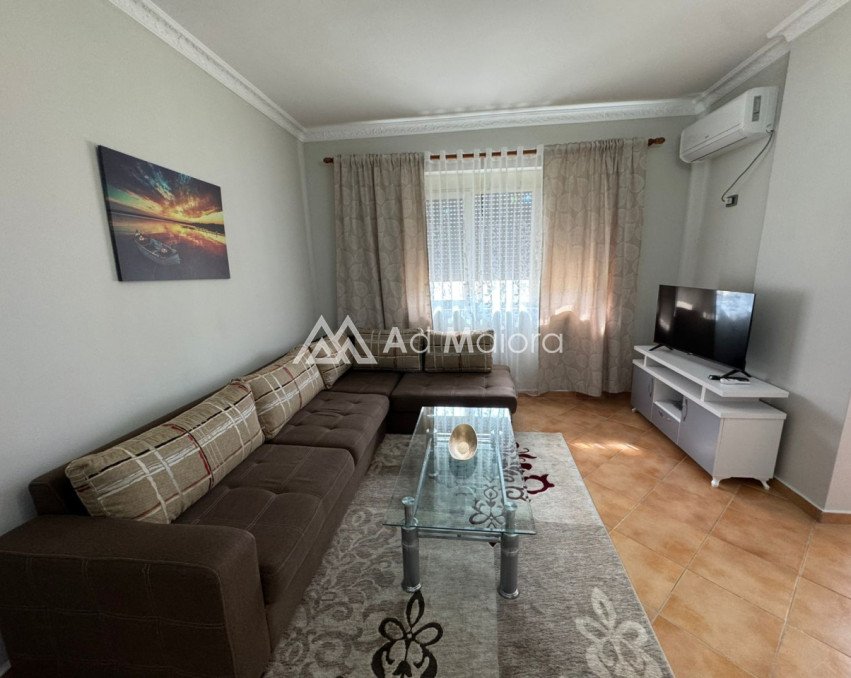 JEPET ME QIRA 1+1 NE PLAZH DURRES