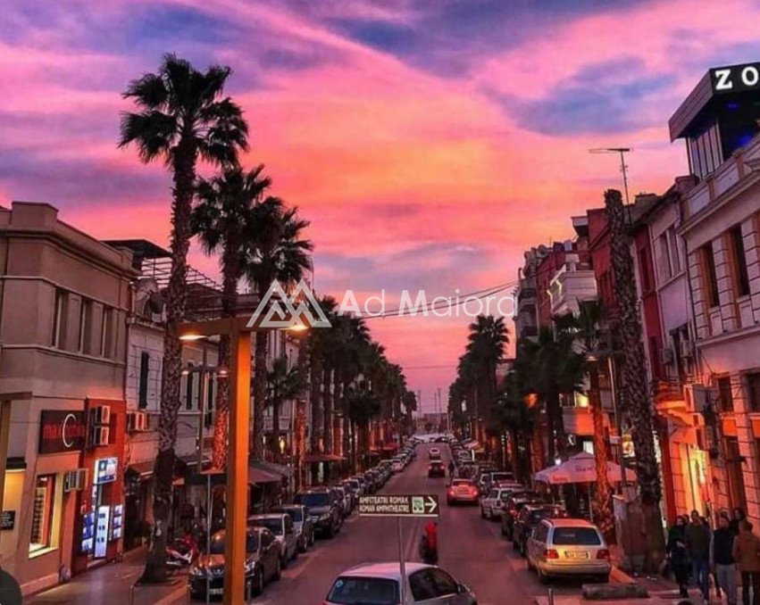 Shtepi private dhe truall ne shitje