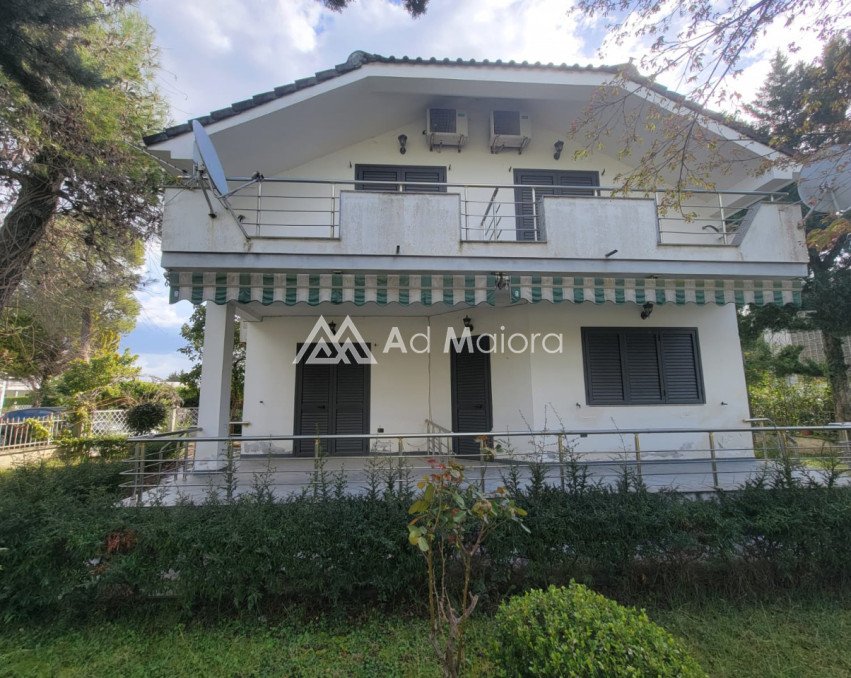 Vile ne shitje ne rezidence ne golem