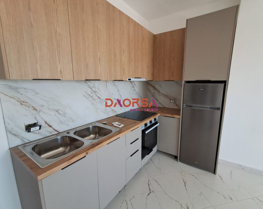 APARTAMENT PER SHITJE