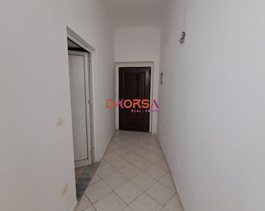 Apartament për qira pranë Albanian College