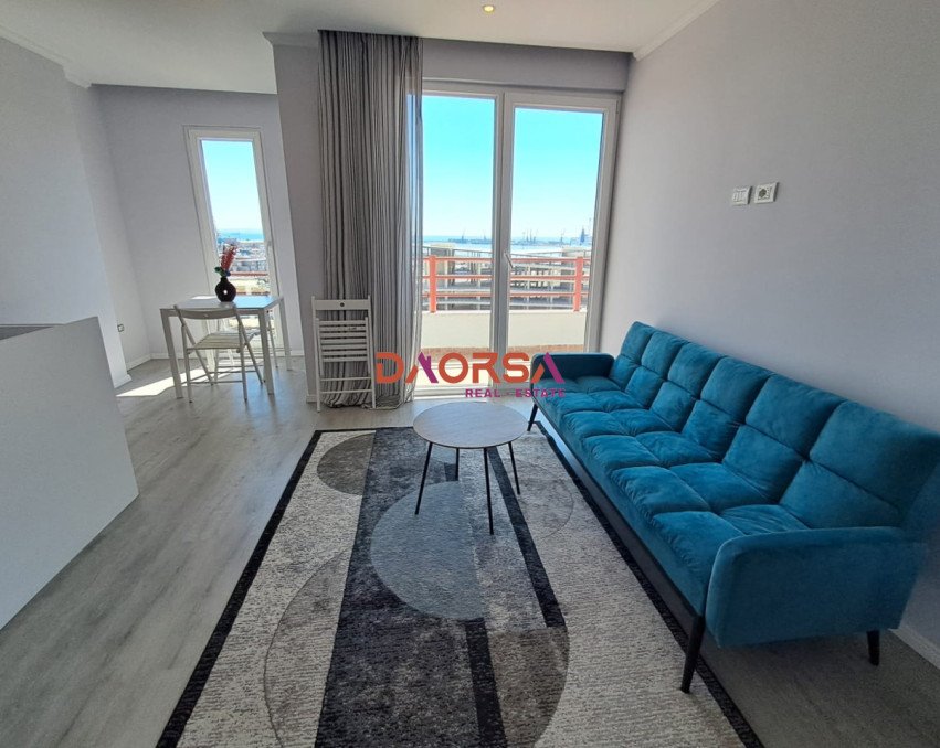 Shitet apartament 1+1 në qendër të Durrësit