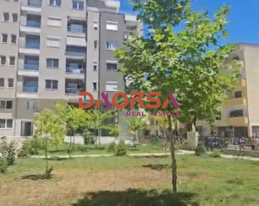 Shitet Apartament Modern 2+1 në Golem – Kati i 5