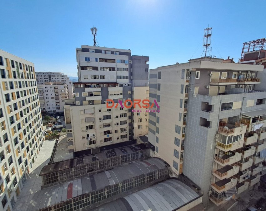 Shitet Apartament 1+1 – Zona e Ujësjellësit Durrës