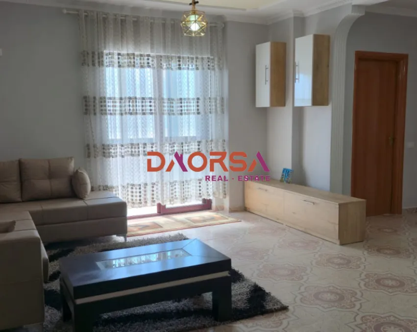 APARTAMENT ME QIRA 2+1 NE DURRES TE MARKATA